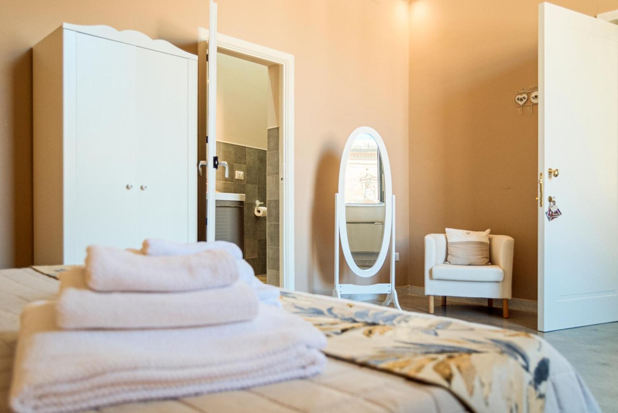 La Pigna Bianca Suites Λέτσε Εξωτερικό φωτογραφία