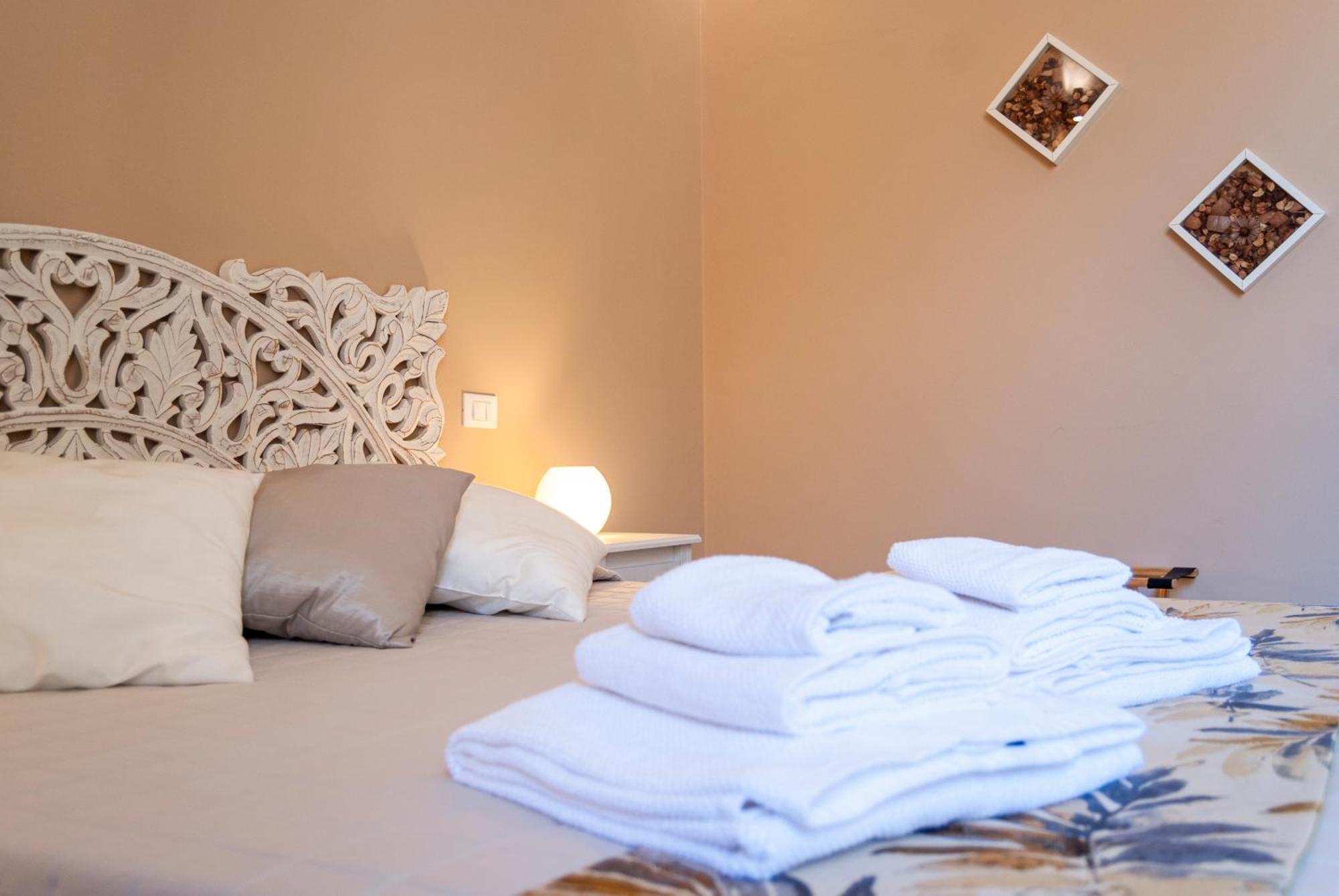 La Pigna Bianca Suites Λέτσε Εξωτερικό φωτογραφία